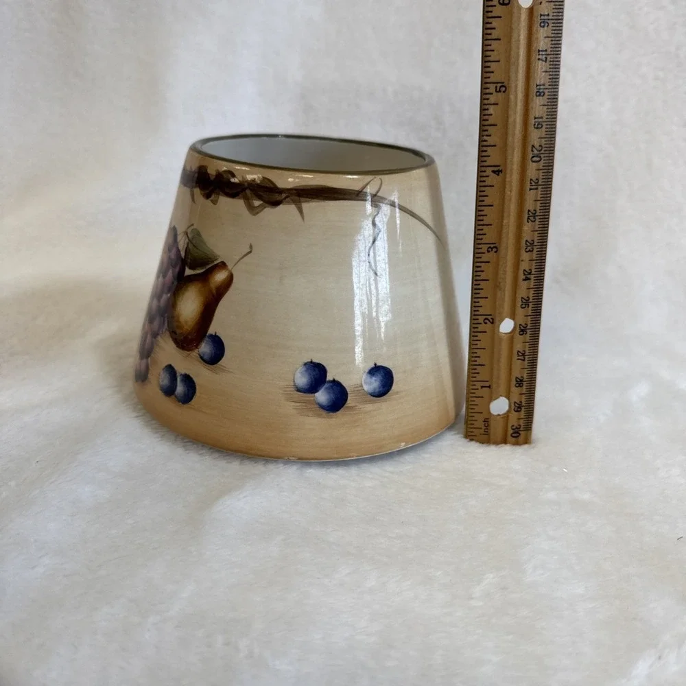 Home Interiors and Gifts Ceramic Jar Candle Topper‎ Fruit Motif Tan
